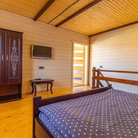 Hotel золотий павлін Solotvyno