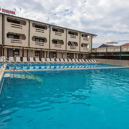 золотий павлін *