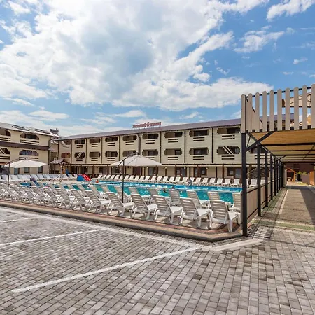 золотий павлін Solotvina